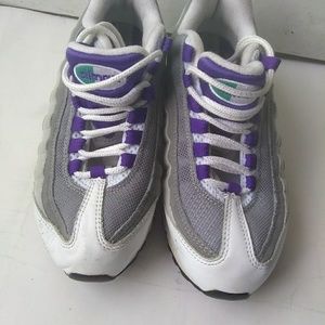 Women Air Max 95 size 6.5